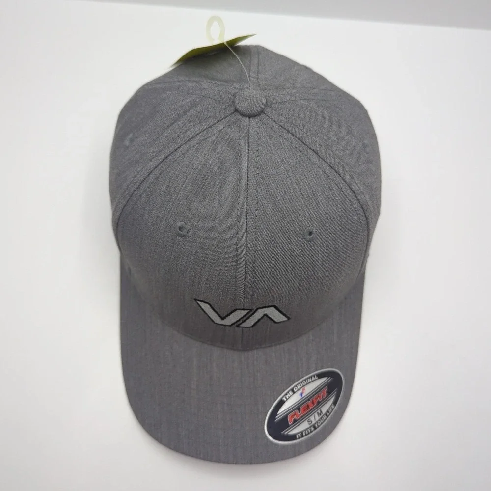 RVCA Chester Flexfit Hat Heather Grey VA Logo Baseball Cap S/M 3D5542502